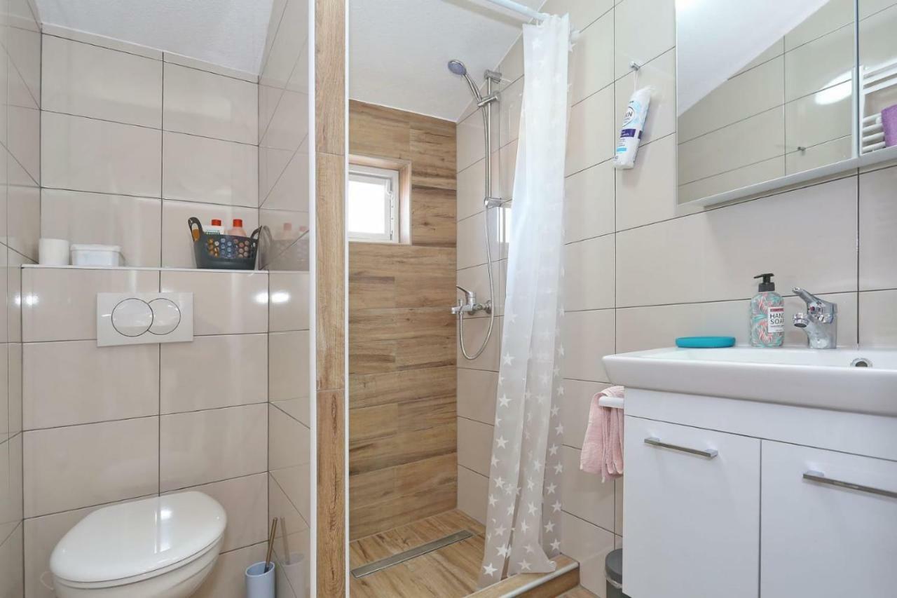 Malu Vir Apartment ภายนอก รูปภาพ